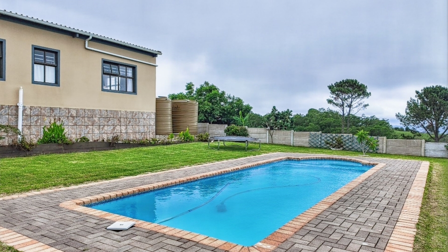 Commercial Property for Sale in Rondevlei Western Cape